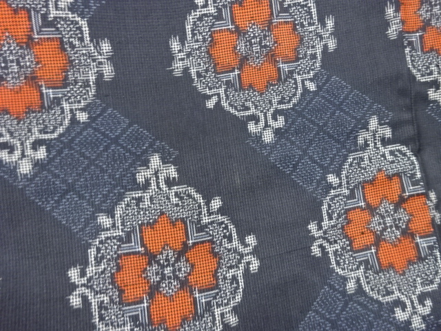  華紋織り出し本場村山大島紬着物アンサンブル